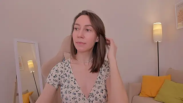 GoodGlamorGirl webcam