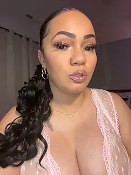 DestineeJayde webcam