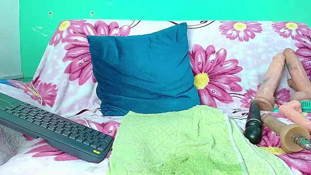 avaleri_cherry webcam