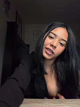 _MissTemptation_ webcam