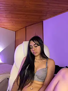 scarlett_pinkk1 webcam