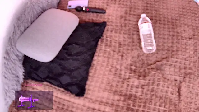 AsianEmpresss webcam