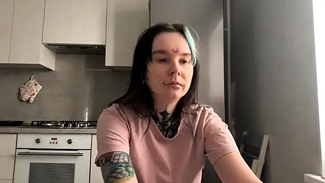 HighelikeGirl webcam