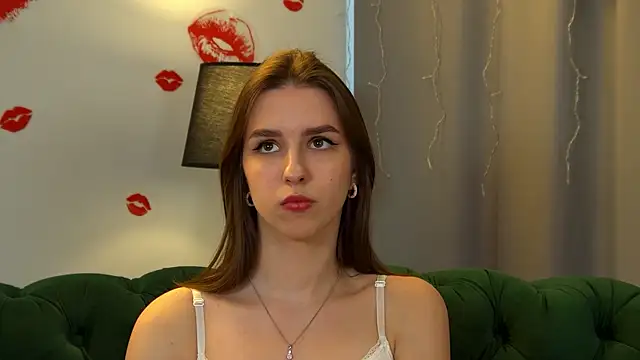 aliceatkins - AliceAtkins's free webcam