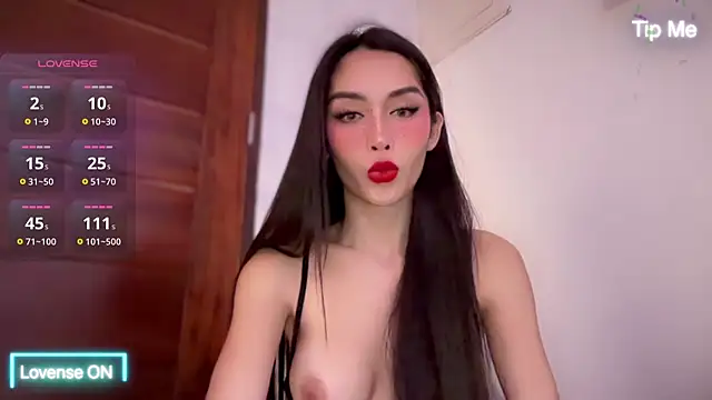 urdreamtsgirl - UrdreamTSgirl's free webcam - UK Sex Cams