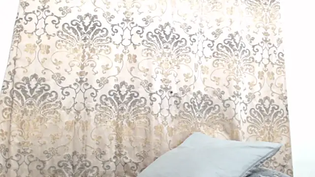 alejandra_c19c webcam