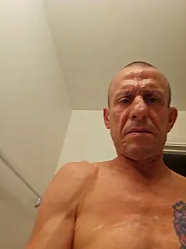 playmaker70 - Playmaker70's free webcam - UK Sex Cams