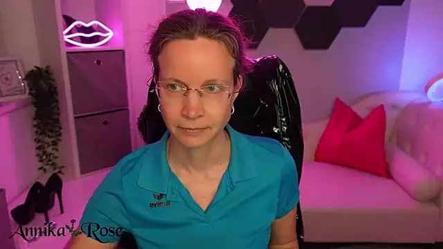 AnnikaRose webcam