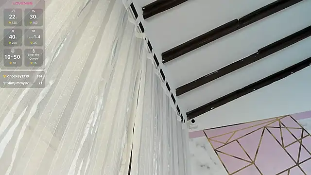 ElisabethMassey webcam