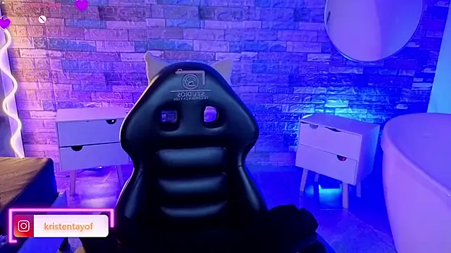 kristen_tay webcam