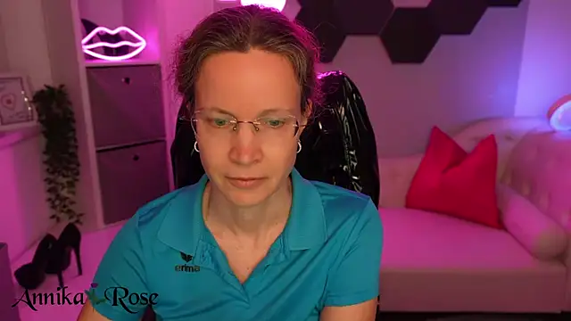 AnnikaRose webcam