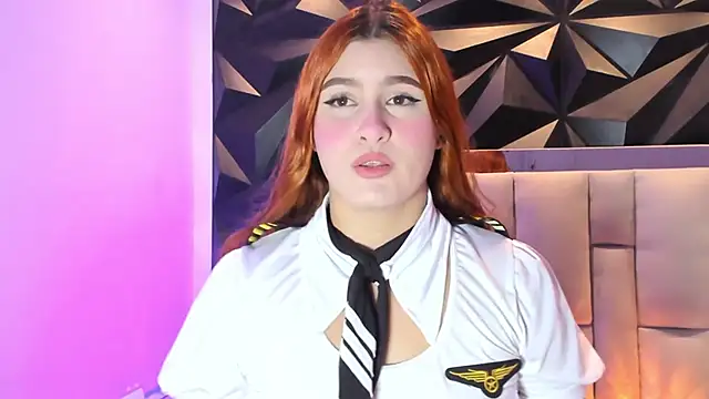 megan_whitee__ webcam