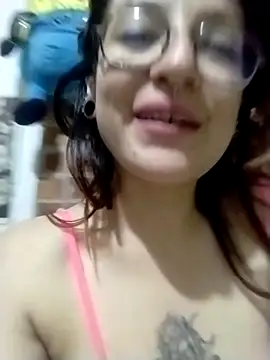 _alaskamisa - _Alaskamisa's free webcam - UK Sex Cams