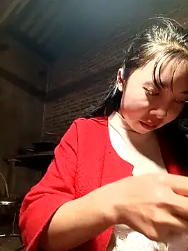 emaame68 - Emaame68's free webcam - UK Sex Cams