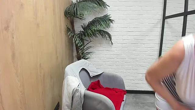 LindaPassionate webcam