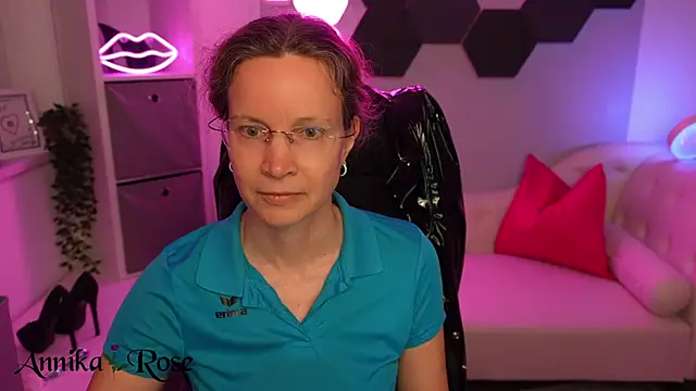 AnnikaRose webcam