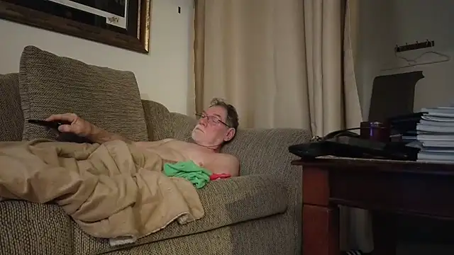 cdforu - CDforU's free webcam - UK Sex Cams