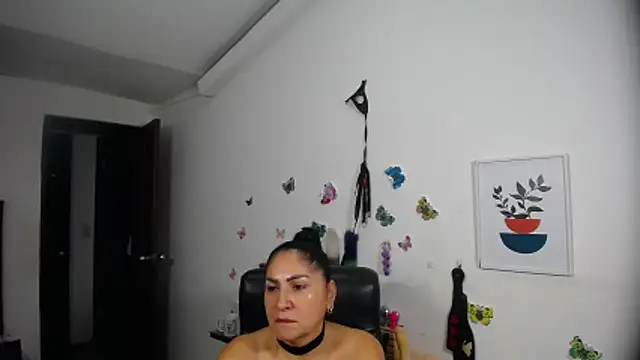 mature_bigboobs10 webcam