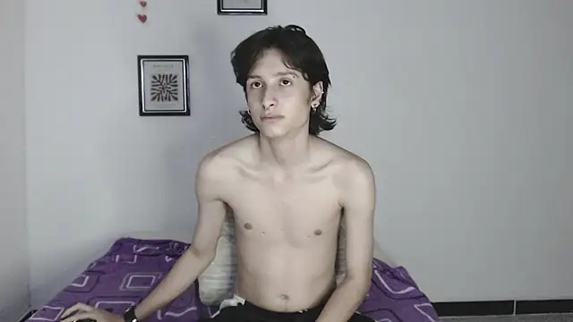 cirosky_elchicopolla webcam