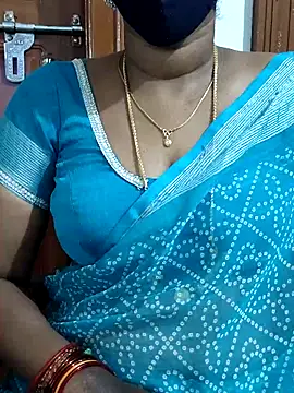 Tamil_Meera12 webcam