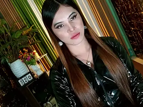 Queen_kendalx19 webcam