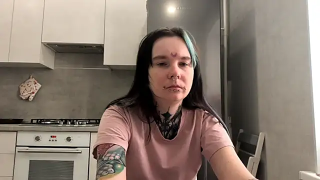 HighelikeGirl webcam