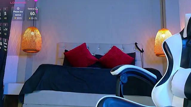 Thaiel_Fosteer webcam