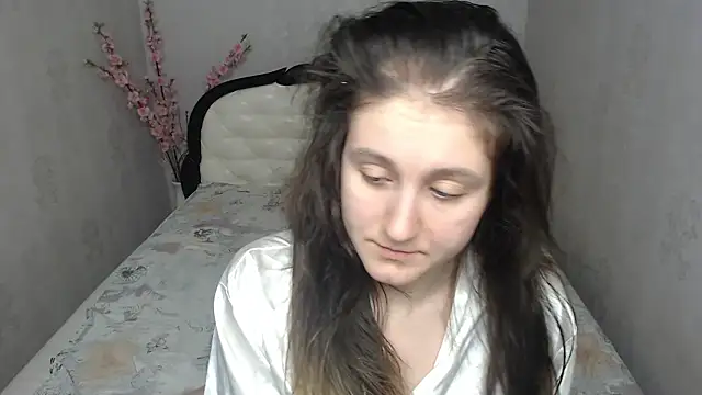 Holliy_Cooper webcam