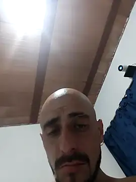 fire_menxxx001 - Fire_menxxx001's free webcam