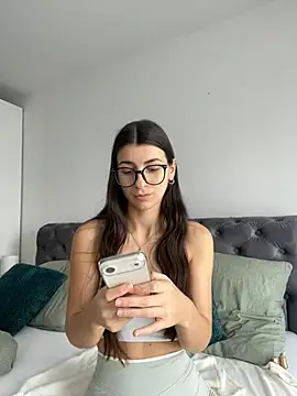 wildberry_ - Wildberry_'s free webcam