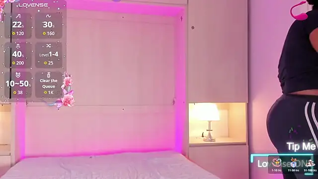 emilyystuart - EmilyyStuart's free webcam