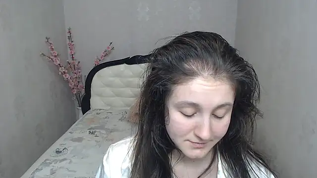 Holliy_Cooper webcam