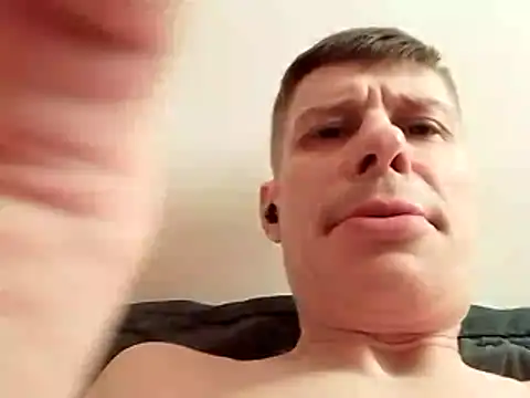 OioiJajaTJStrongKutasen webcam