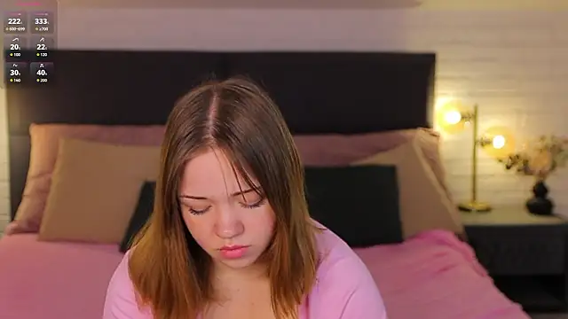 kiss_moon - Kiss_Moon's free webcam - UK Sex Cams