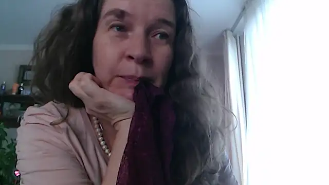 sofiaboone - SofiaBoone's free webcam - UK Sex Cams