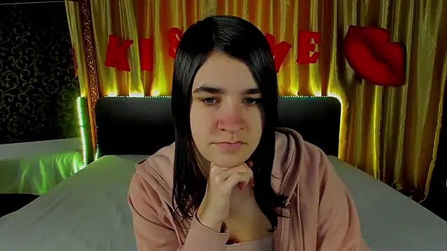 _polly_love_ - _Polly_Love_'s free webcam - UK Sex Cams