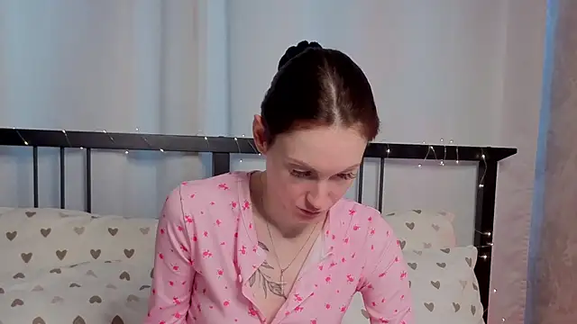 joyung - JoYung's free webcam - UK Sex Cams