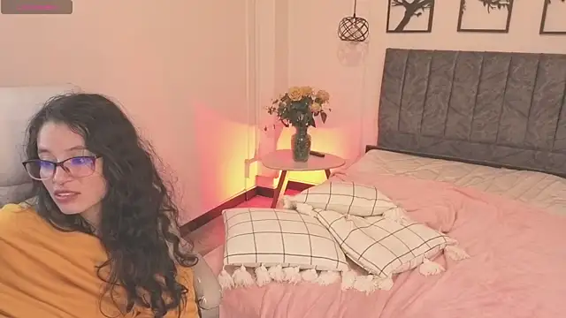 samantha_blow - Samantha_blow's free webcam - UK Sex Cams