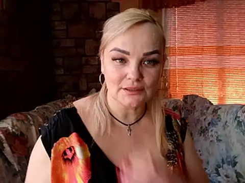 aurelialove35 - AureliaLove35's free webcam - UK Sex Cams