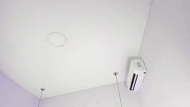 meeganfoox - Meeganfoox's free webcam - UK Sex Cams