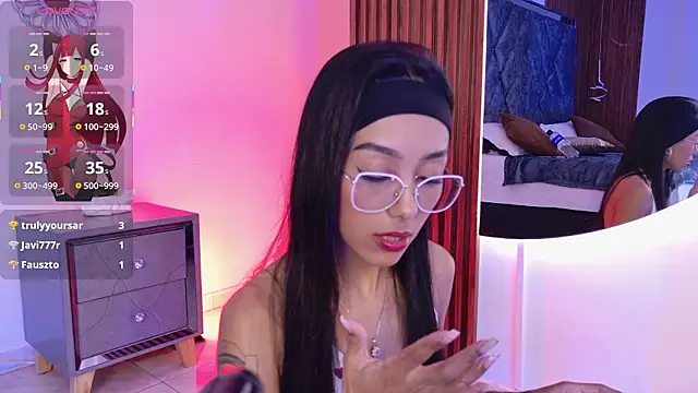 lunavelour13 - LunaVelour13's free webcam - UK Sex Cams