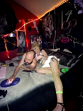 splash_queen420 - Splash_Queen420's free webcam - UK Sex Cams