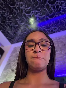 Isabella-Teen webcam