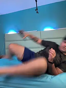 emilyandandrew - EmilyAndAndrew's free webcam - UK Sex Cams