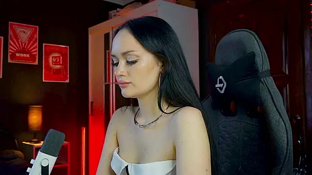 queenaliss - QueenAliss's free webcam - UK Sex Cams