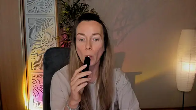 rebeccamartinez - RebeccaMartinez's free webcam - UK Sex Cams