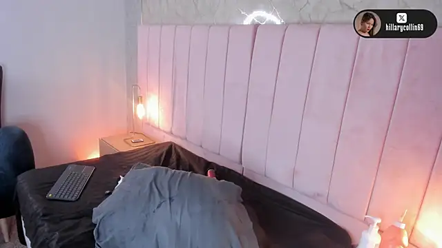 Hillary_Collins1 webcam