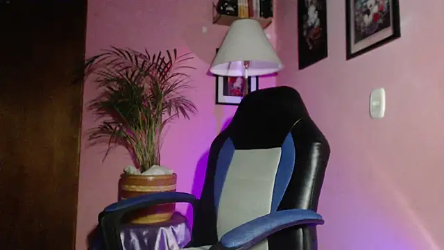 bunnyemilyrose36 webcam