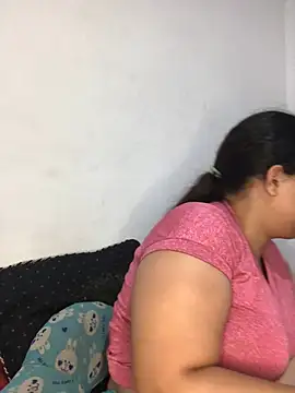 luisahot_9727 webcam