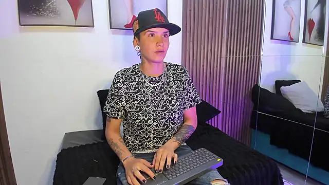 naughty_girlwd webcam